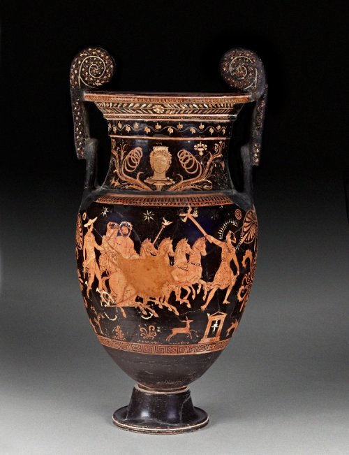 honorthegods: South Italian red figured pottery volute krater by the Iliupersis Painter, 370 - 