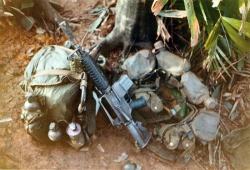 30roundrevolution:  vietnam jungle gear