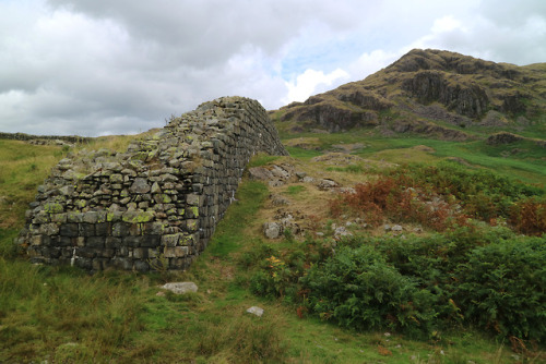 The four outer gates of Hardknott Roman Fort, Cumbria, 31.7.18.Like all typical Roman forts, the out