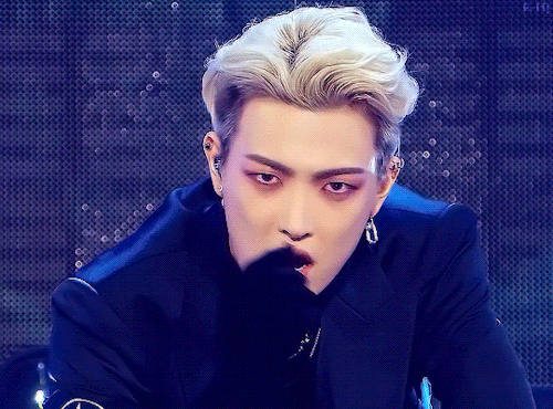 210320 Music Core :: Hongjoong