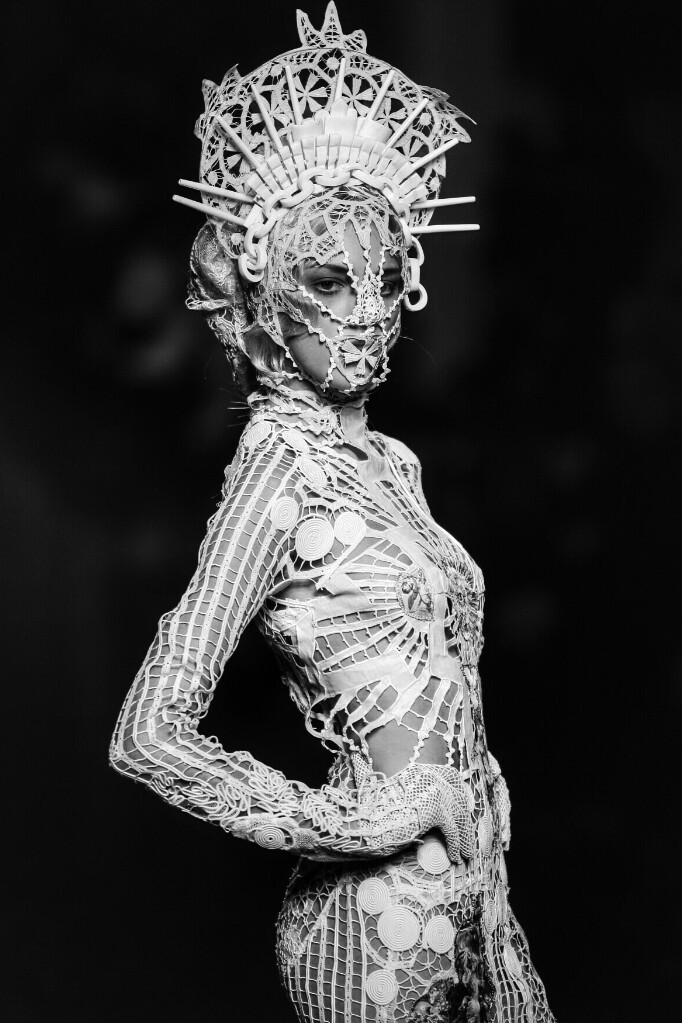 misanthropicmessiah:  Jean Paul Gaultier | SS07 Haute Couture | Paris Fashion Week