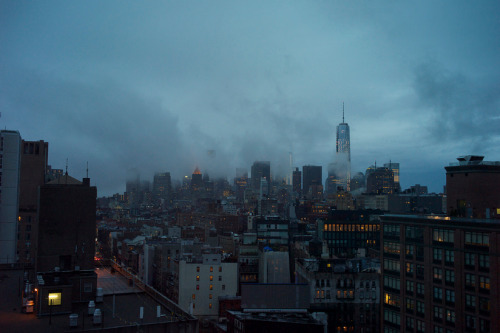 queenelizabeth-jpg:  naftels dusk | lower manhattan, 2014 