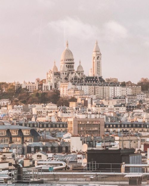  Paris, France | one.afi 
