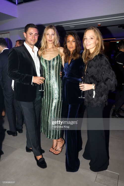 Sarah Brandner comes to the BVLGARI Cocktail Party at the Alhambra at Kurfürstendamm. Photo: Ge