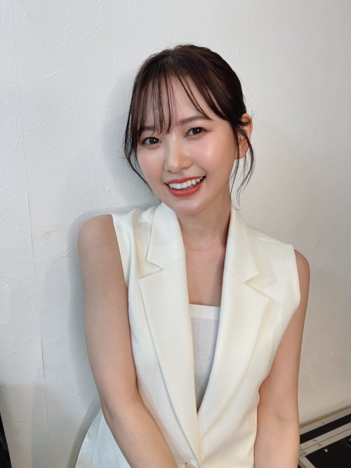 兒玉 遥 - Twitter - Fri 09 Jul 2021 初めてのチームで撮影したよ❤️‍First-time team photo shooting❤️‍ どうかな？How 