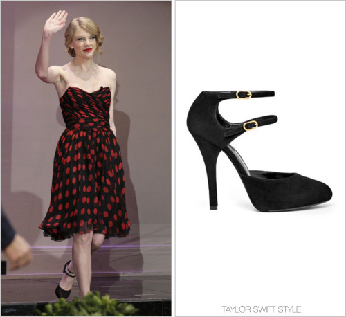 taylorswiftstyle:The Tonight Show with Jay Leno | April 5, 2011Dolce & Gabbana Fall 2010 ‘Suede 