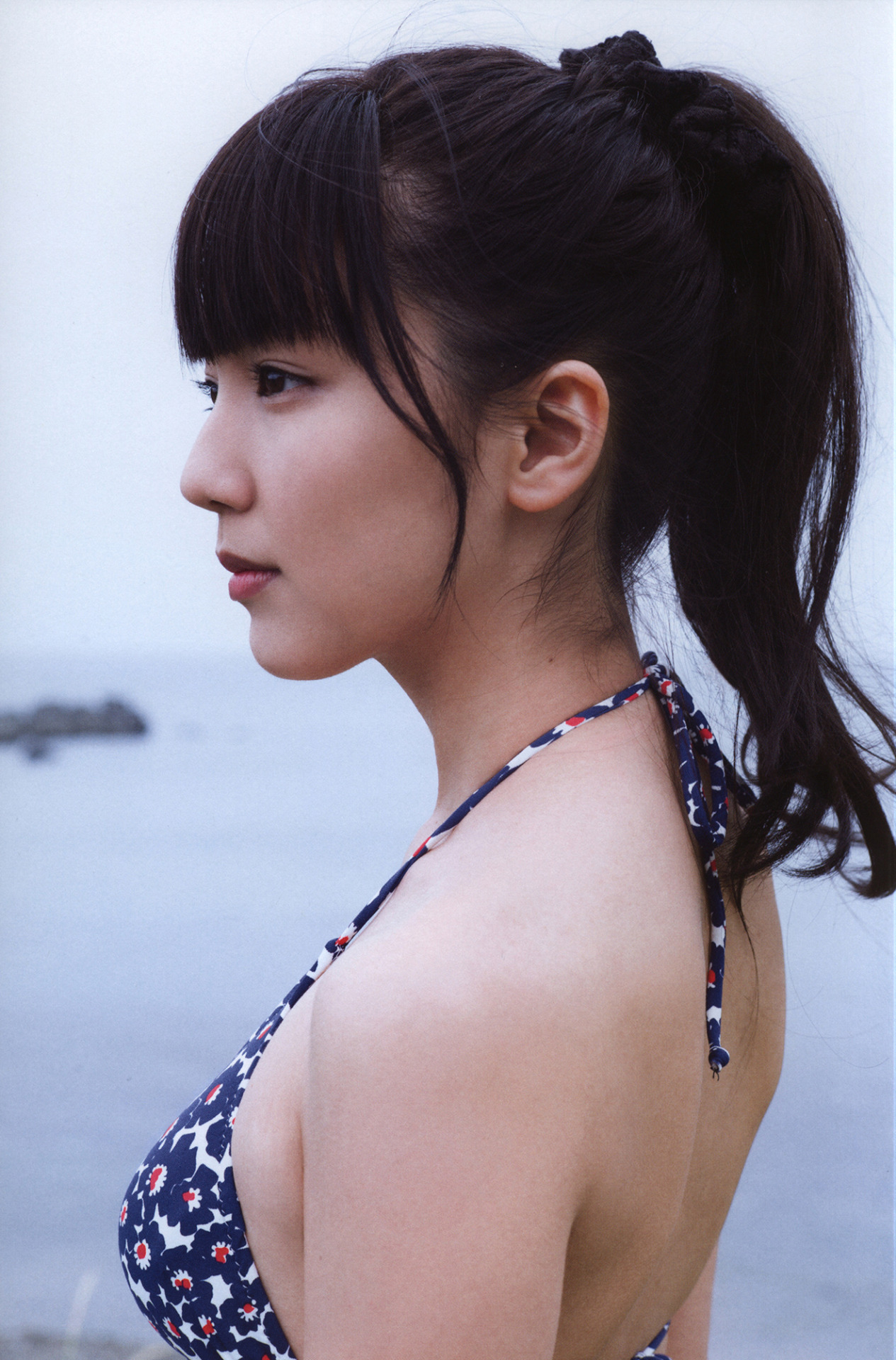 gravure-glamour:  Mano Erina
