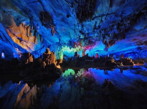 thatscienceguy: All 10 -  ThatScienceGuyGalleries.com/awesome-caves-around-the-worl