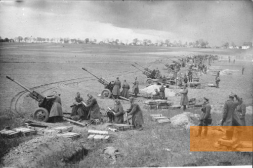 Fun History Fact,The Battle of Berlin began with a Soviet artillery barrage involving 22,000 artille