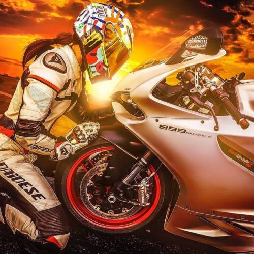 ducatiobsession:• S U R R E A L • #ducatiobsession . . Model @hahakorea3 and her Duc Ryu 📷 @redspade