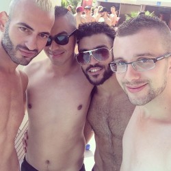 Hanging out with the boys. 😎 (at Temptation Sundays at Luxor)