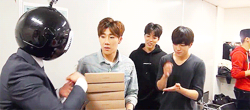 hanseochan: MyungJong and their &lt;let’s eat / eating / we’re going to eat&gt;