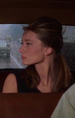 gabbigolightly:  Breakfast at Tiffany’s,