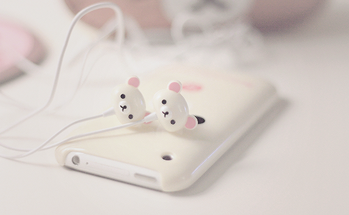 mexiu:  Untitled by little relax bear ♥ 