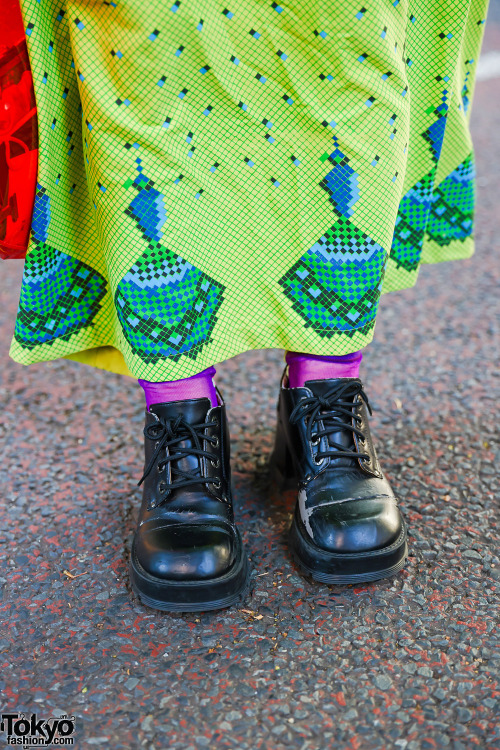 tokyo-fashion:18-year-old Japanese comic artist Poyo on the street in Harajuku wearing a digital pri