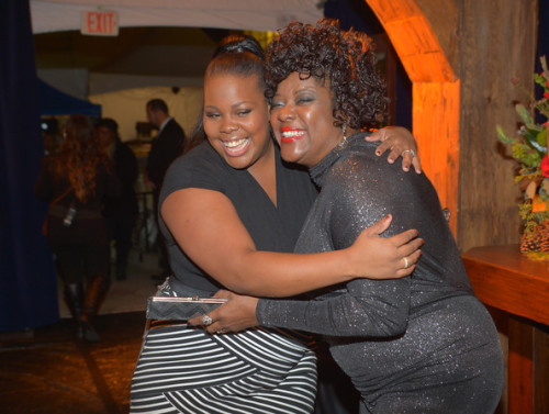 Porn photo bighappybeauty:  Amber Riley hugs Loretta