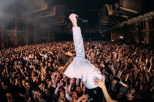 @roureynolds of @entershikariofficial in London, UK at Ally Pally. #entershikari #london #allypally 