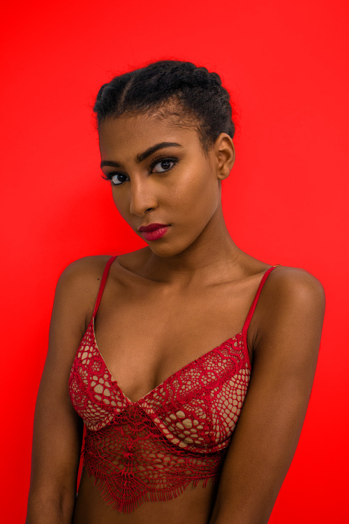 kwvkuvisuals:  For uttercouture 