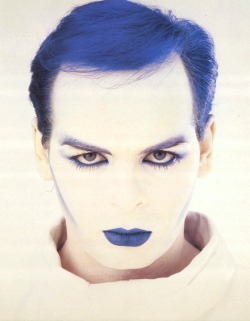 larvalhex:  lipstick-glam-and-glitter:  Gary Numan - from the “Berserker” photoshoot, 1984  thee ultim8 aspie idol 