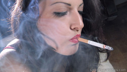 compulsion2smoke:  —Pretty Alexxxya!! 