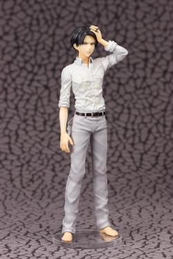 snkmerchandise:  News: Apricot Blossom 1/8 Scale Levi Figure (2018) Original Release Date: Late March 2018Reservation Period: January 13th to February 20th, 2018Retail Price: 12,000 Yen   Tax Apricot Blossom has unveiled previews of a new Levi figure