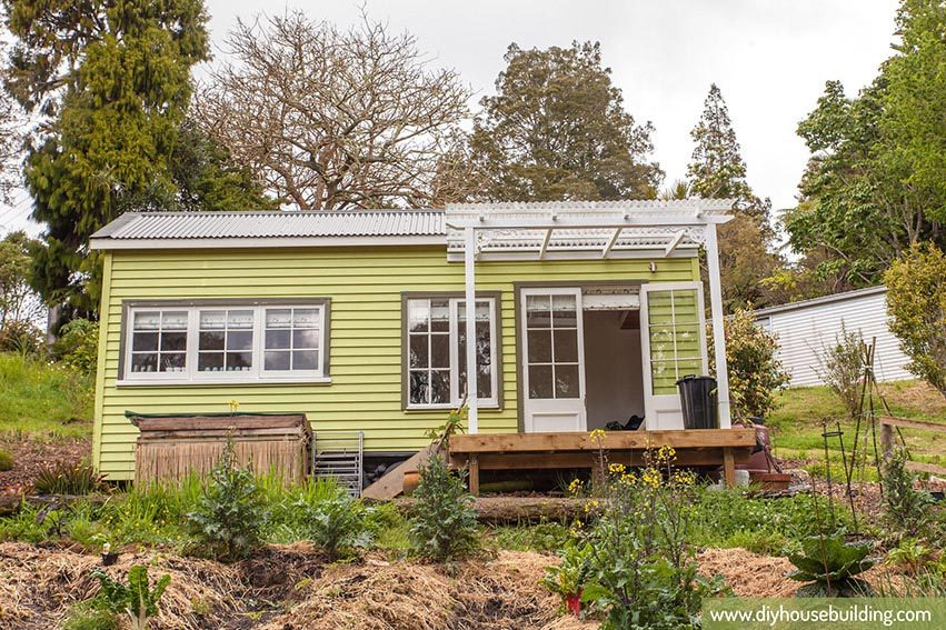 tinyhousedarling:  DIY House Building PLANS - $89 for Framing Plans I want this home!
