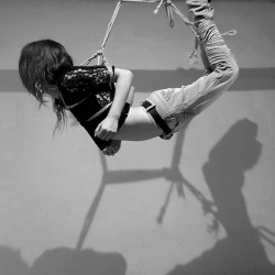 mastermhatter:S back in my ropes again. This girl sure can bend! #kinbaku #juterope #mmhjute #bdsmcommunity