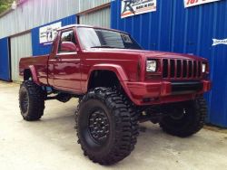 badazzgear:  Jeep Comanche 