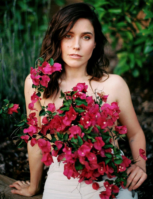 aleclightwoodt:Sophia Bush photographed by Samantha Marquart (2020)