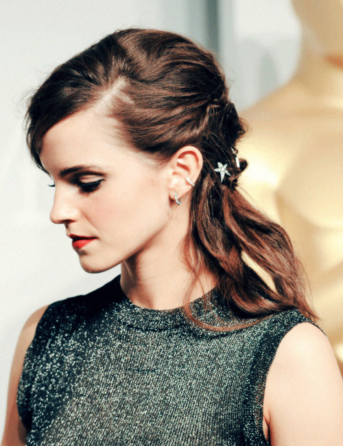 tyrellslanding:  Emma Watson - 86th Annual Academy Awards - March 2, 2014 