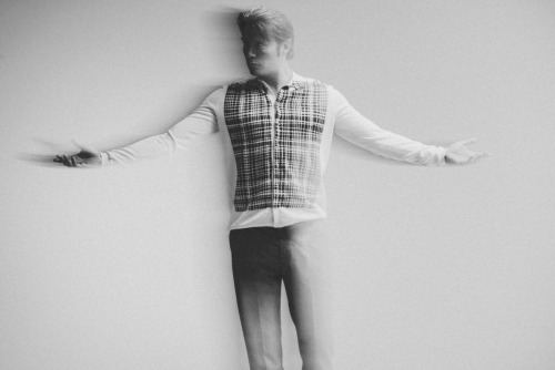 edenliaothewomb: Mads Mikkelsen, photographed by Carlos Serrao for FLAUNT #135, 2014.