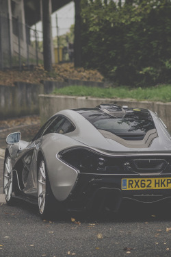 h0tvisuals:   McLaren P1 