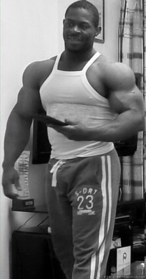 ilovebodybuilders:  Oki Ebi George 