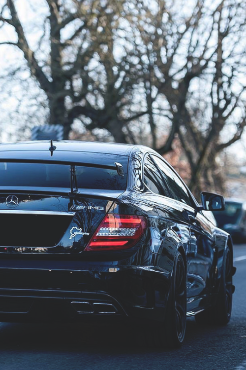 cxx-x:   The Benz // AMG C63 © 