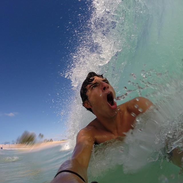zonacarioca:  tropical/surf