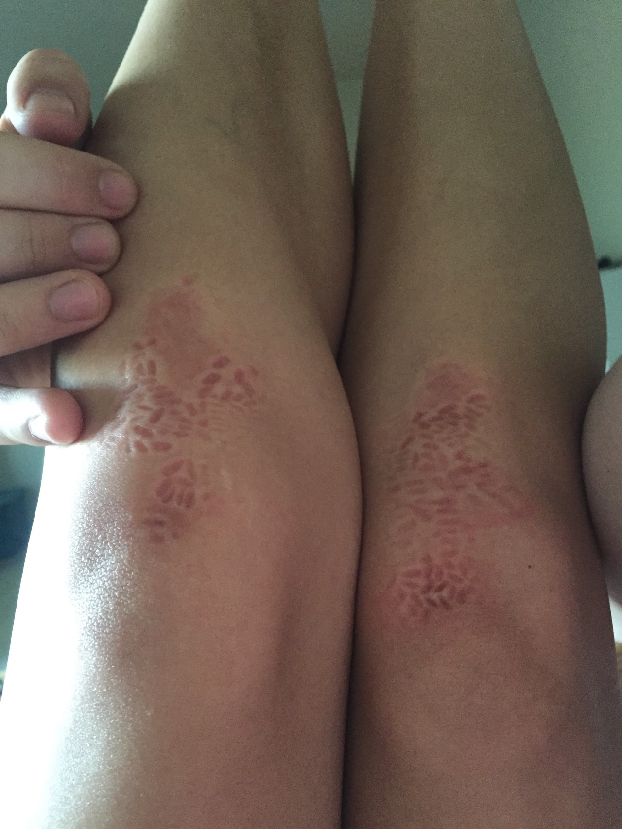 princess-pupcake:  babypokki:  princess-pupcake:  He told me to thank him for spanking
