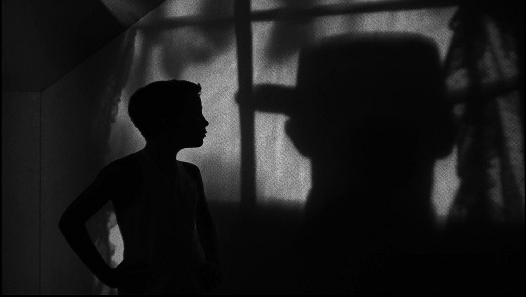  A capture from Laughton’s, Night Of The Hunter, cinematography by Stanley Cortez