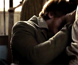 sirin-and-alkonost:Adam Nagaitis as Branwell Brontë in To Walk Invisible (2016)