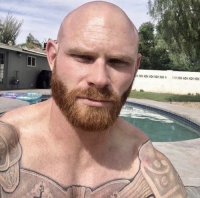 maleshaveheadlover: