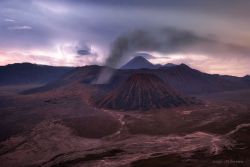 euph0r14:landscape | Bromo | by inigocia