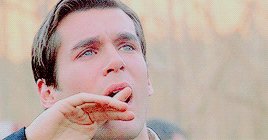 ridethewolf:firefly > season one, episode seven > jaynestownrequested by @mikebriggs