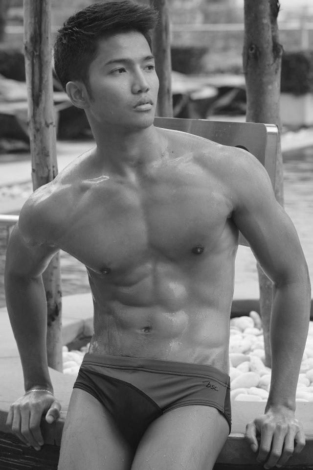 6sg:  onlyasianhunks:THAI Beautiful. http://6sg.tumblr.com/archive