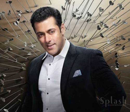 A Peek into Salman Khan&rsquo;s New Campaign for Splash with Nicole Saba