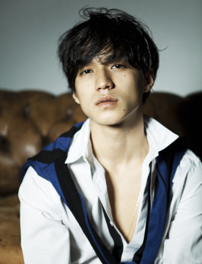 ryo-lashes: photography by Akira Kitajima