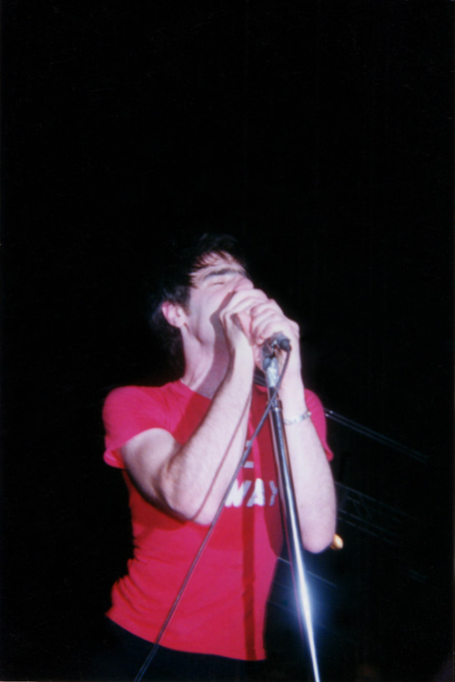 markmccoyart: Guy Picciotto of FUGAZI at The Roxy, NYC 12/03/99