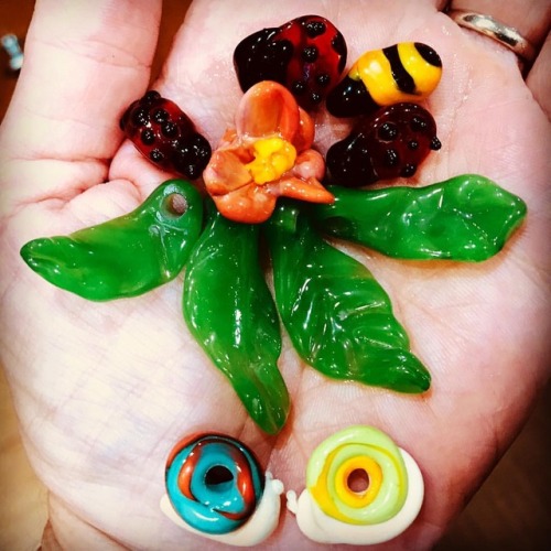 Garden themed lampwork beads from a class I took this weekend. I learned so much and can’t wai