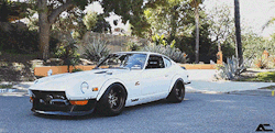 function-over-form:  hakosukajapan:  Kevin Yeung’s 240z  Kevin’s car has come so far from this :,) #TEAMGUNDAM