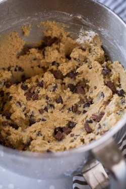 sweetoothgirl:    Neiman Marcus Chocolate Chip Cookie Recipe
