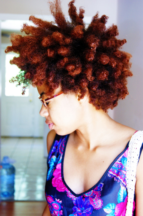 youngblackandvegan: khadijahh: Yeah, these are shots that were mainly for my hair. I love my afro. A