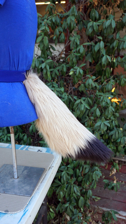  Short Fox Tails Here is the sand with a black tip.See something you like or maybe have a commission